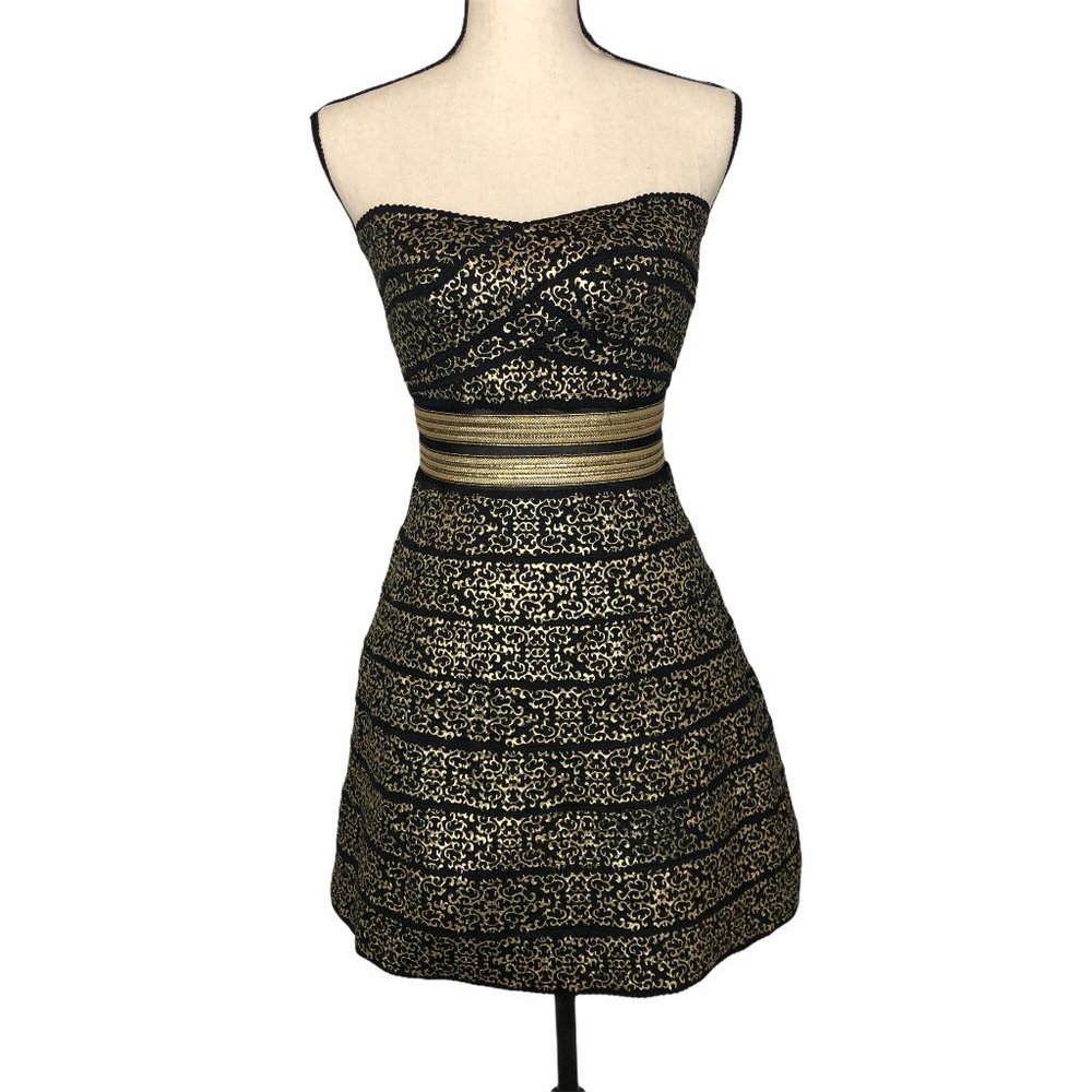 LULUMARI BANDAGE STYLE FIT & FLARE DRESS SMALL